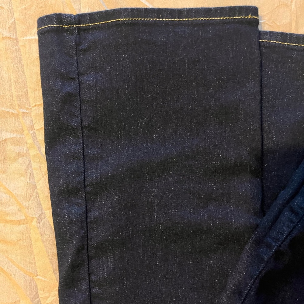 Levi's Jeans - Picture 14 of 16